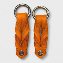 Lade das Bild in den Galerie-Viewer, Kotbeutelhalter aus Fettleder