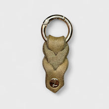 Lade das Bild in den Galerie-Viewer, Schlüsselanhänger "Cara-XS"