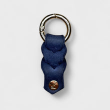 Lade das Bild in den Galerie-Viewer, Schlüsselanhänger "Cara-XS"