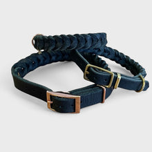 Lade das Bild in den Galerie-Viewer, Schwarz