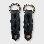 Kotbeutelhalter aus Fettleder